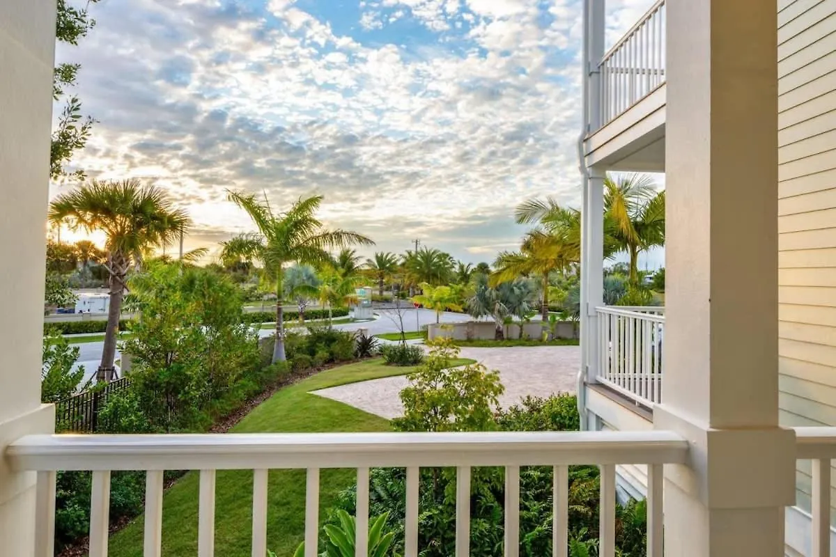 Holiday home Mirador House -Pool & Dock! Villa Stock Island United States